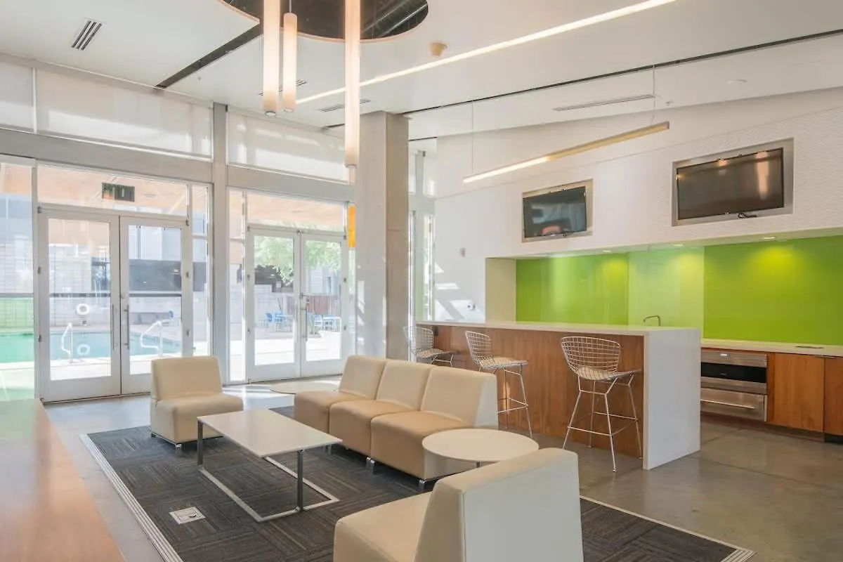 Appartamento Stylish 2Bd - Cdt - Gym, Pool, Parking - Sleep 8 Phoenix 0*,  Stati Uniti