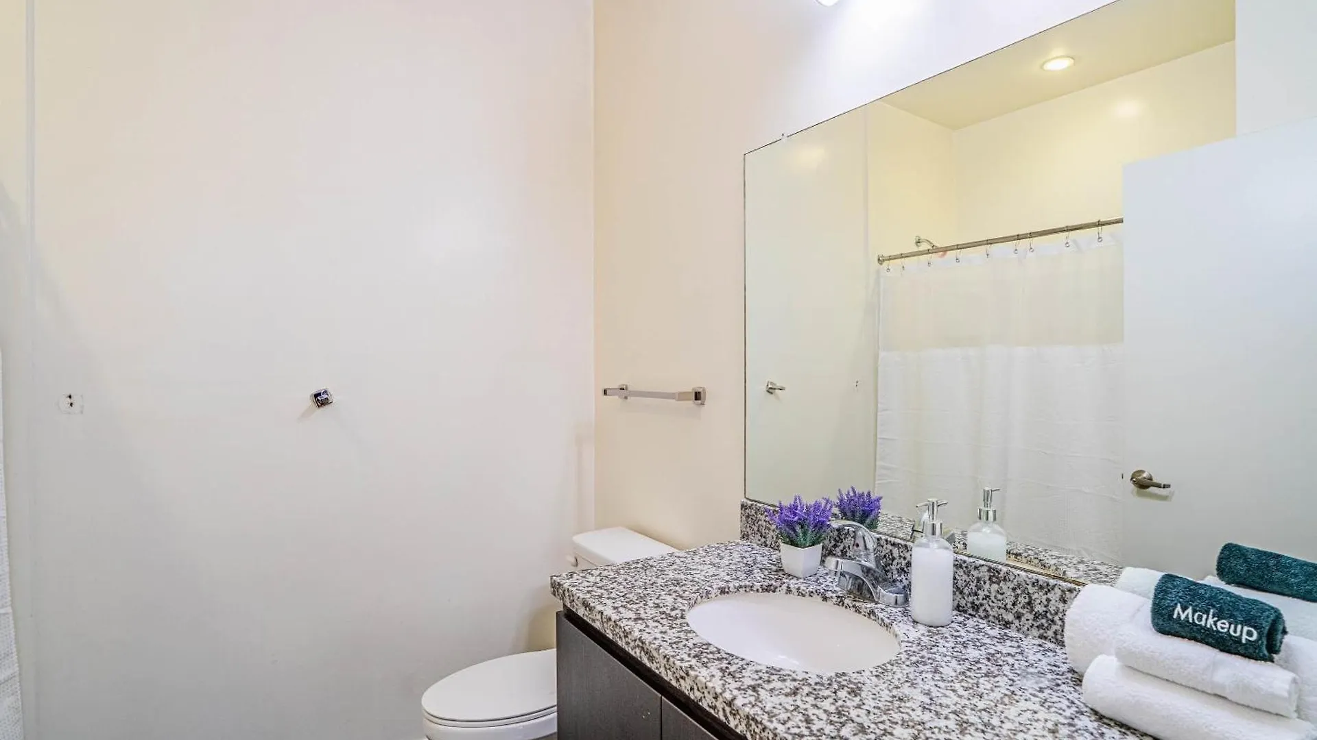 Appartamento Stylish 2Bd - Cdt - Gym, Pool, Parking - Sleep 8 Phoenix 0*,